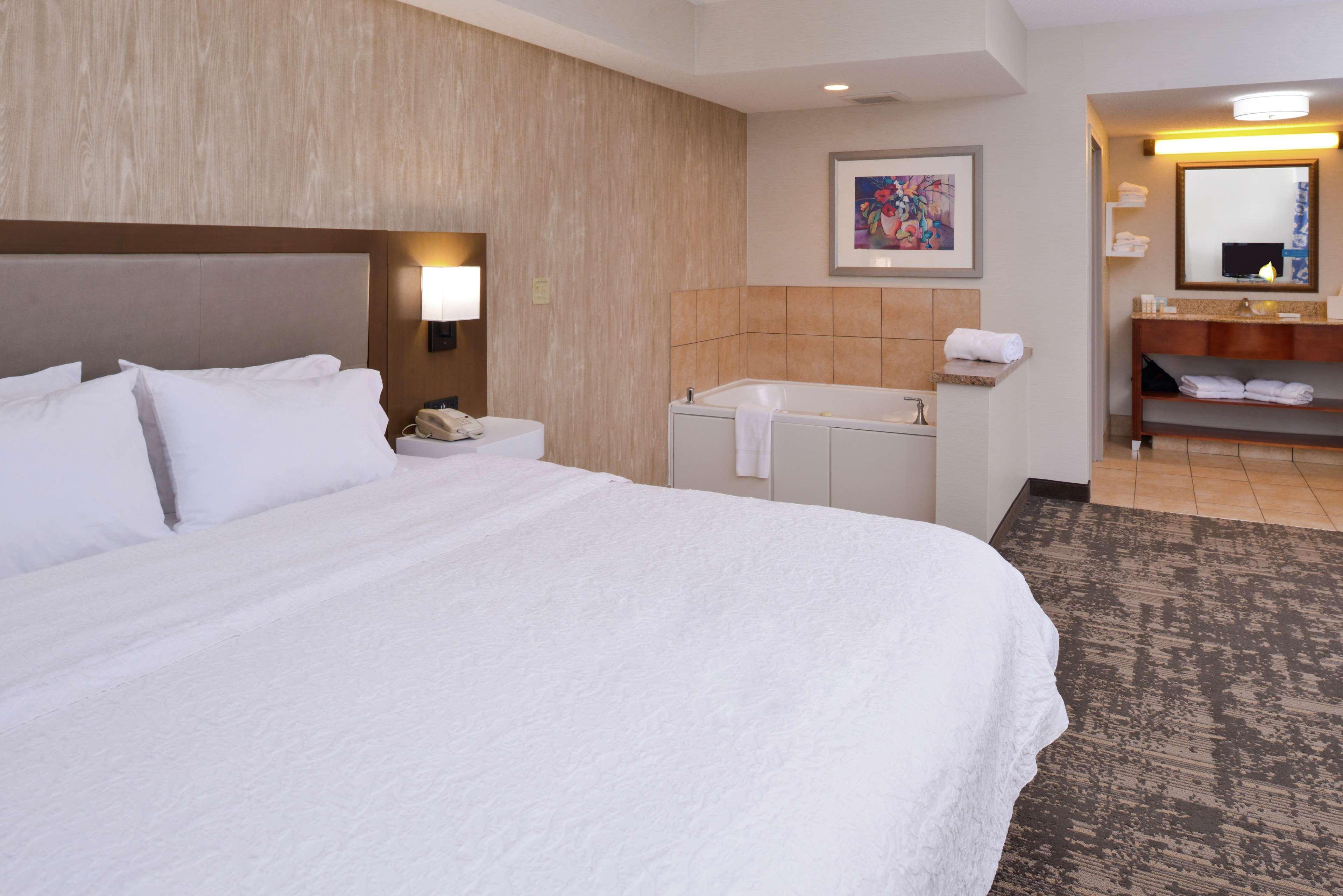 Hampton Inn & Suites Вілмінгтон Екстер'єр фото