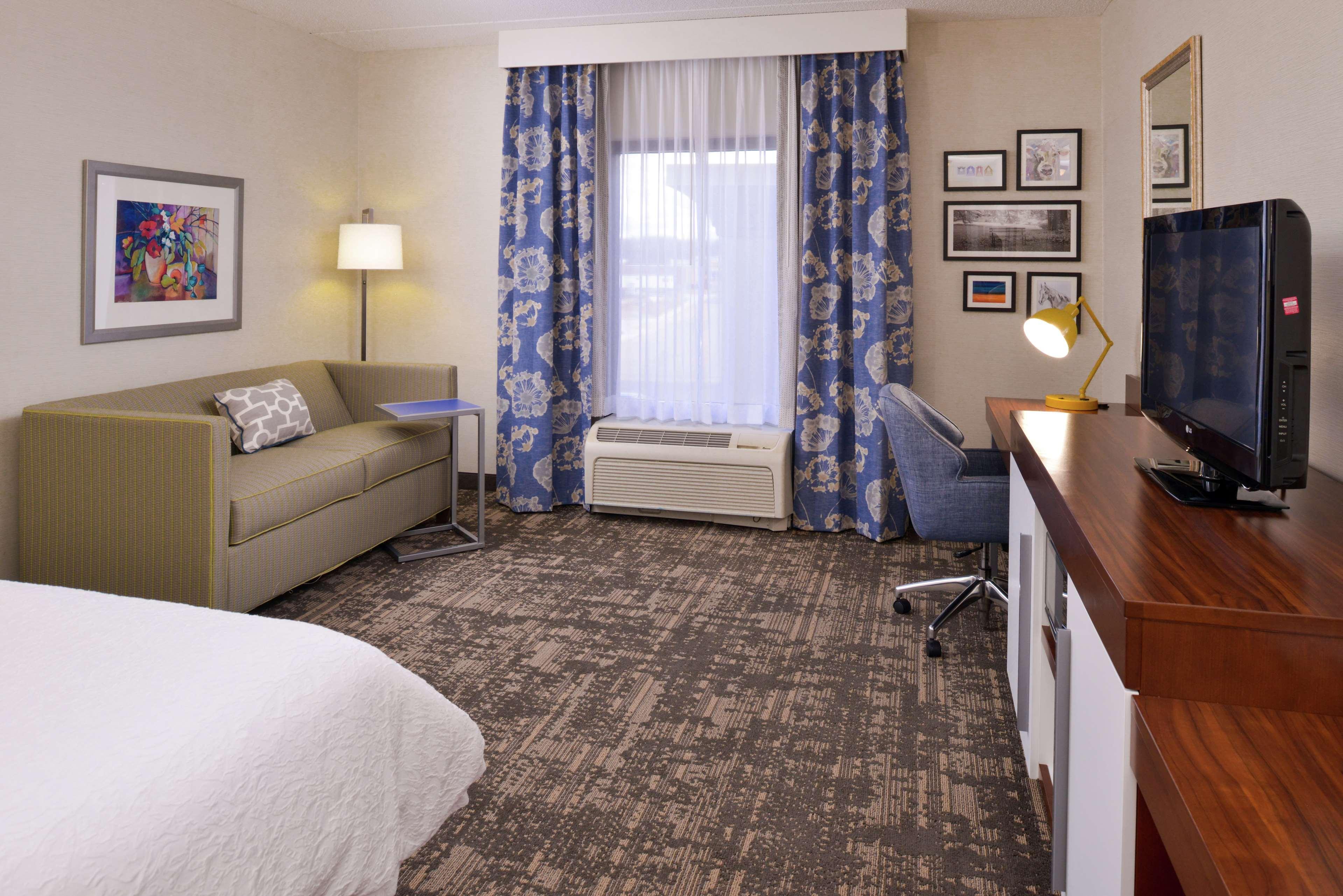 Hampton Inn & Suites Вілмінгтон Екстер'єр фото