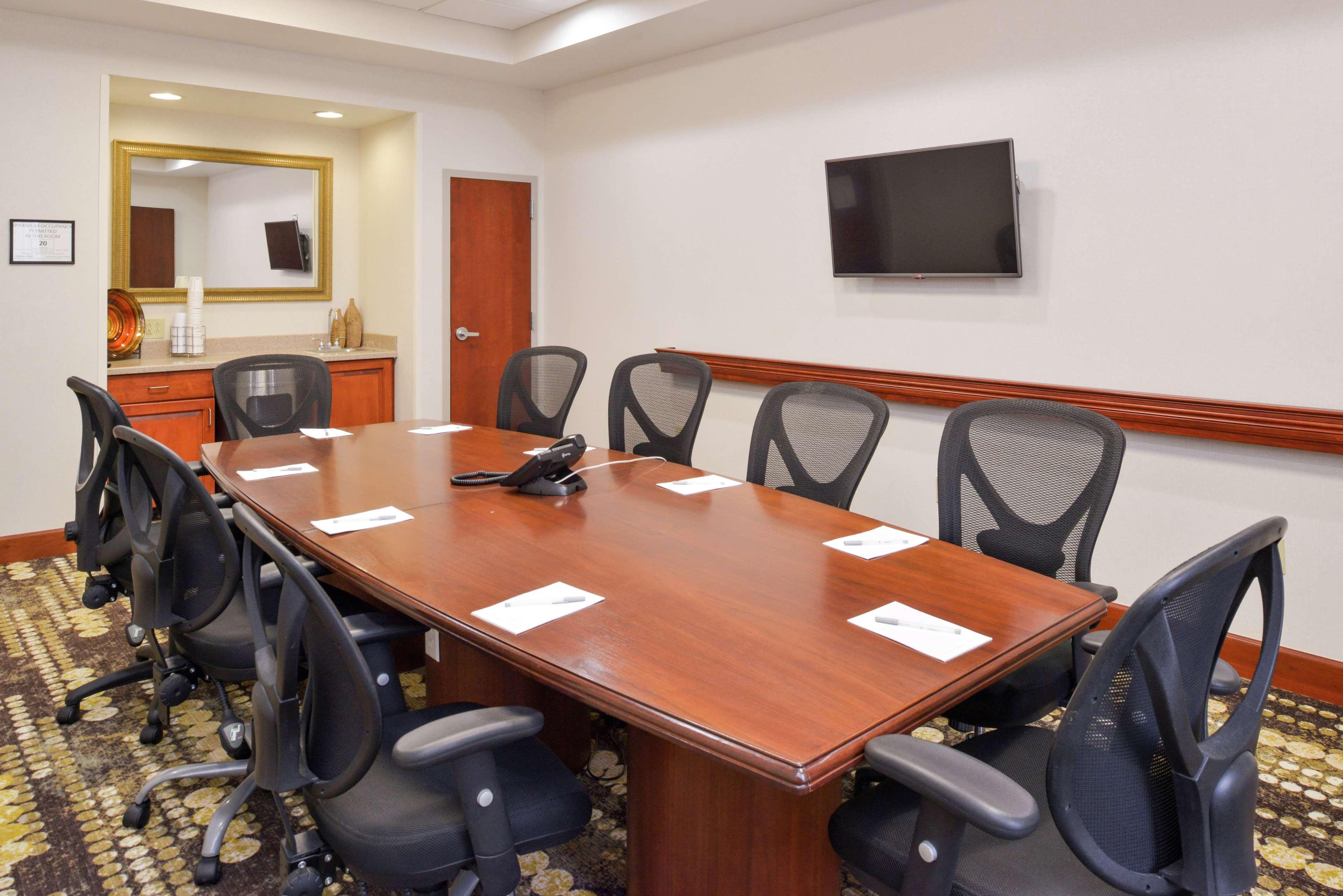 Hampton Inn & Suites Вілмінгтон Екстер'єр фото