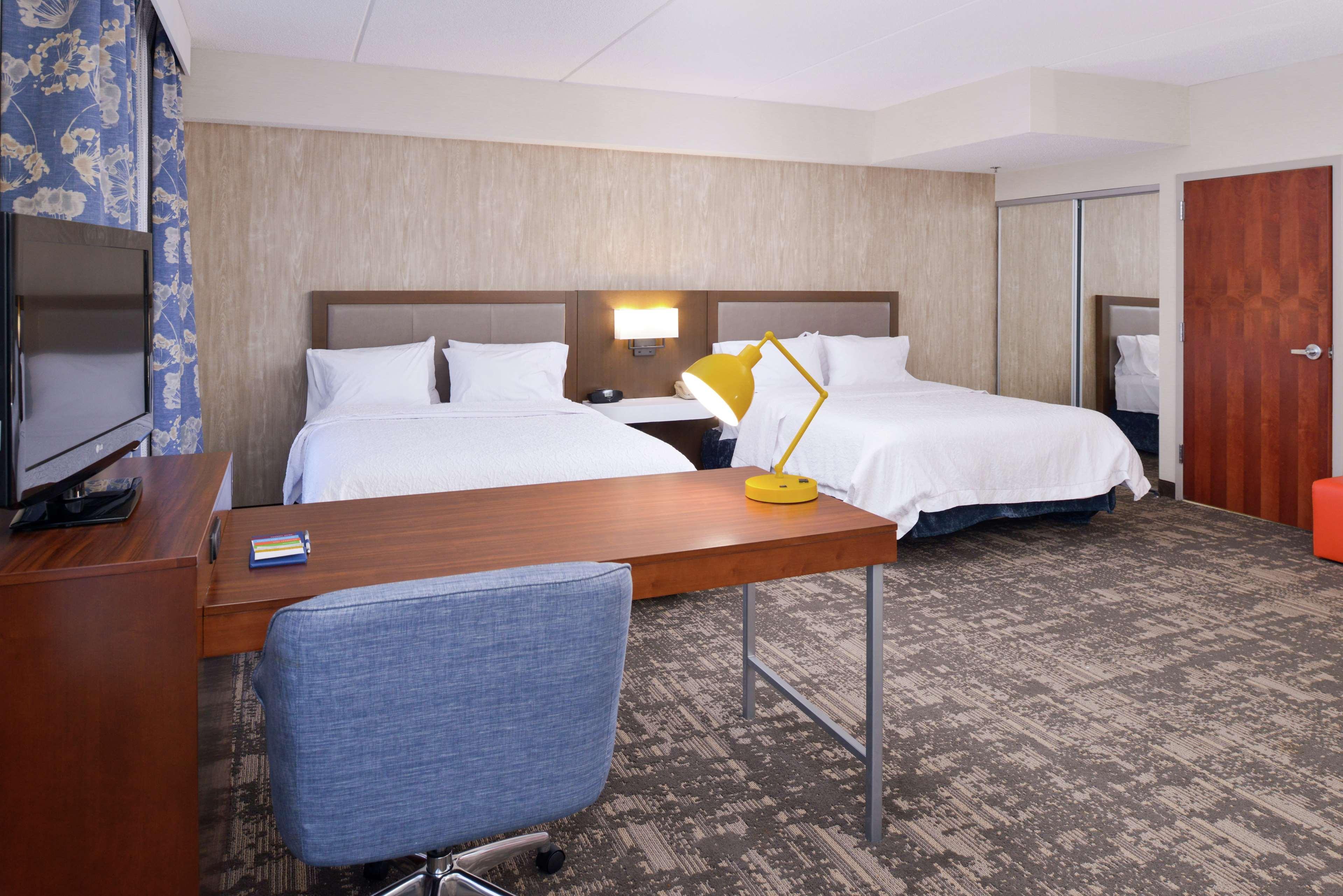 Hampton Inn & Suites Вілмінгтон Екстер'єр фото