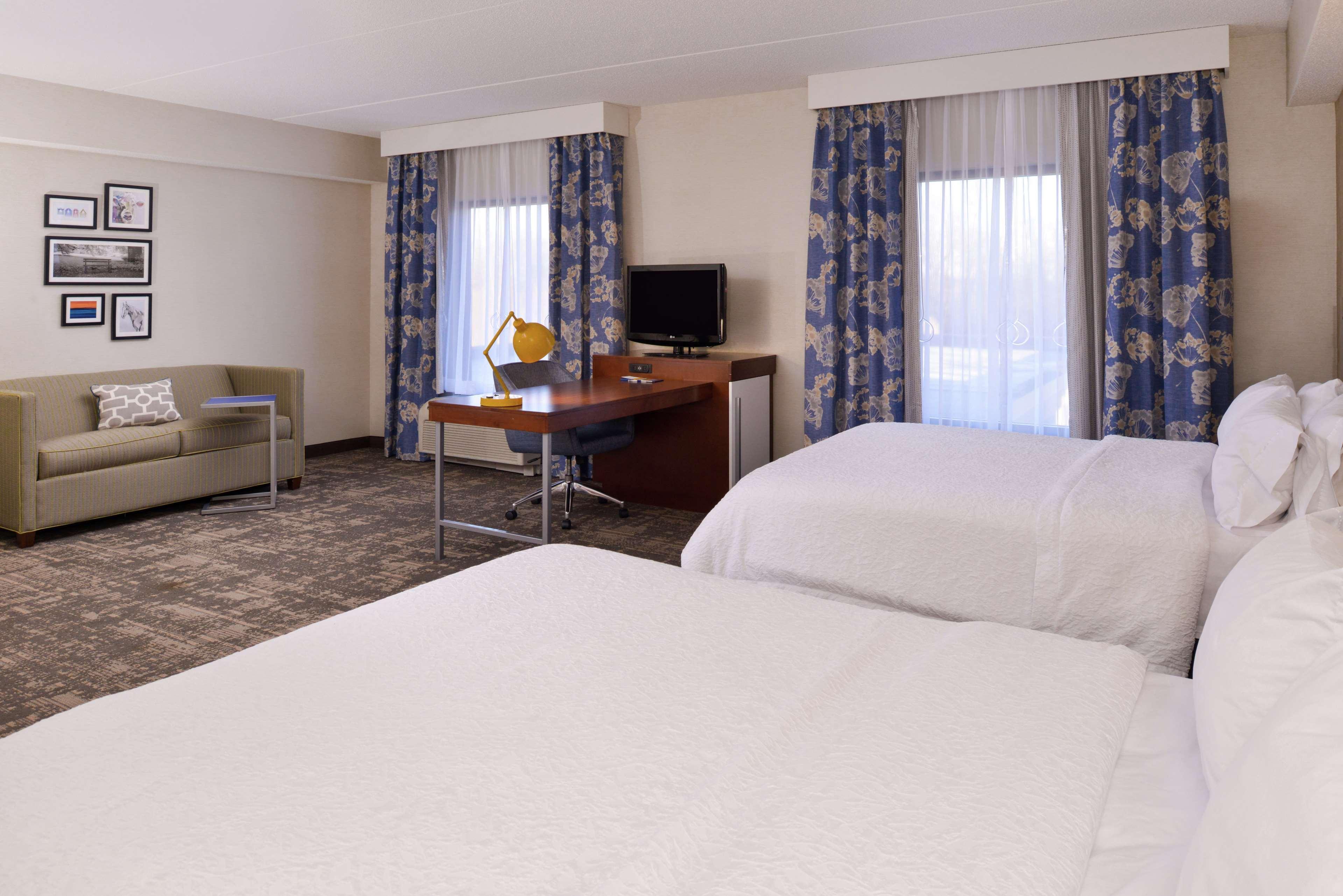 Hampton Inn & Suites Вілмінгтон Екстер'єр фото