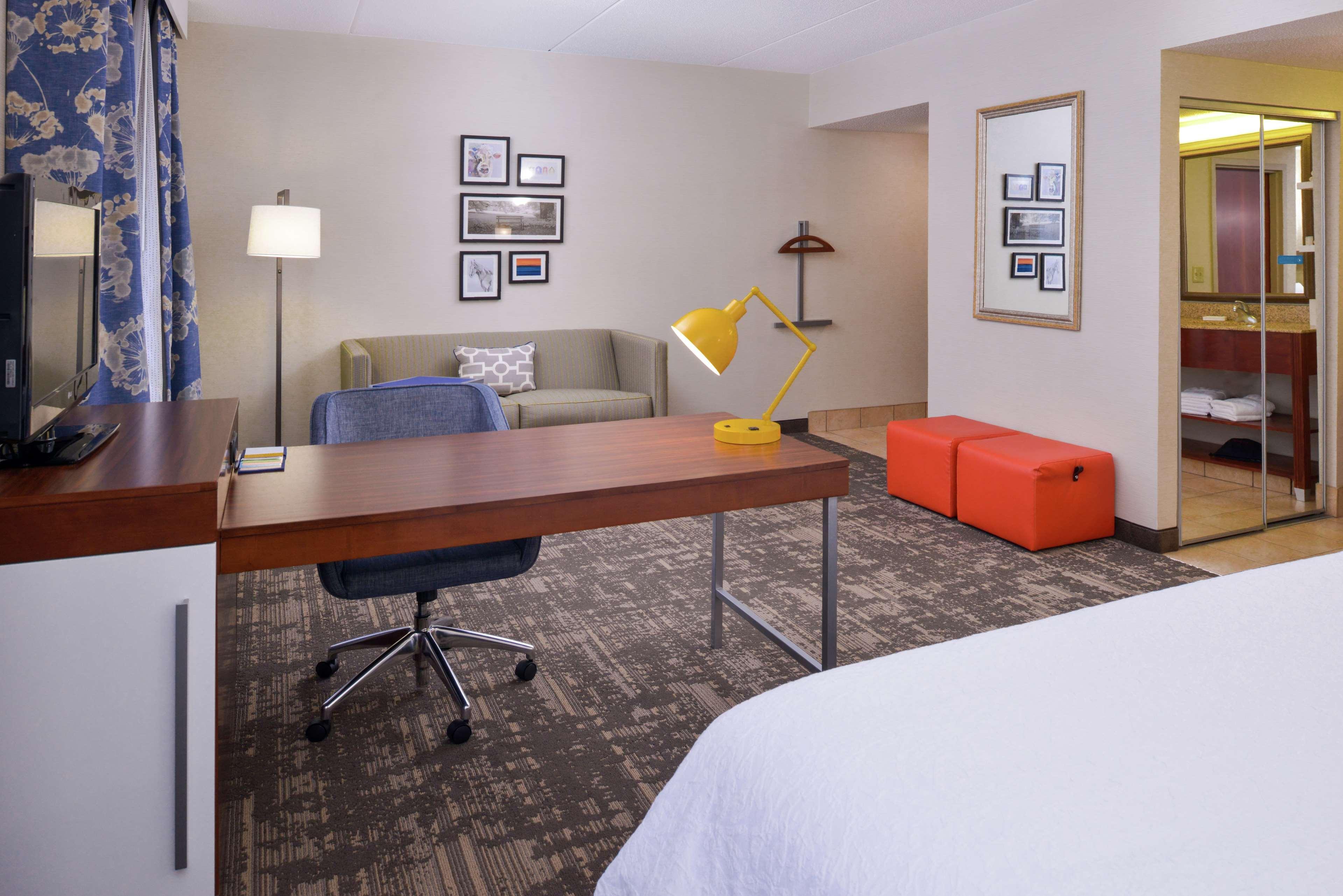 Hampton Inn & Suites Вілмінгтон Екстер'єр фото