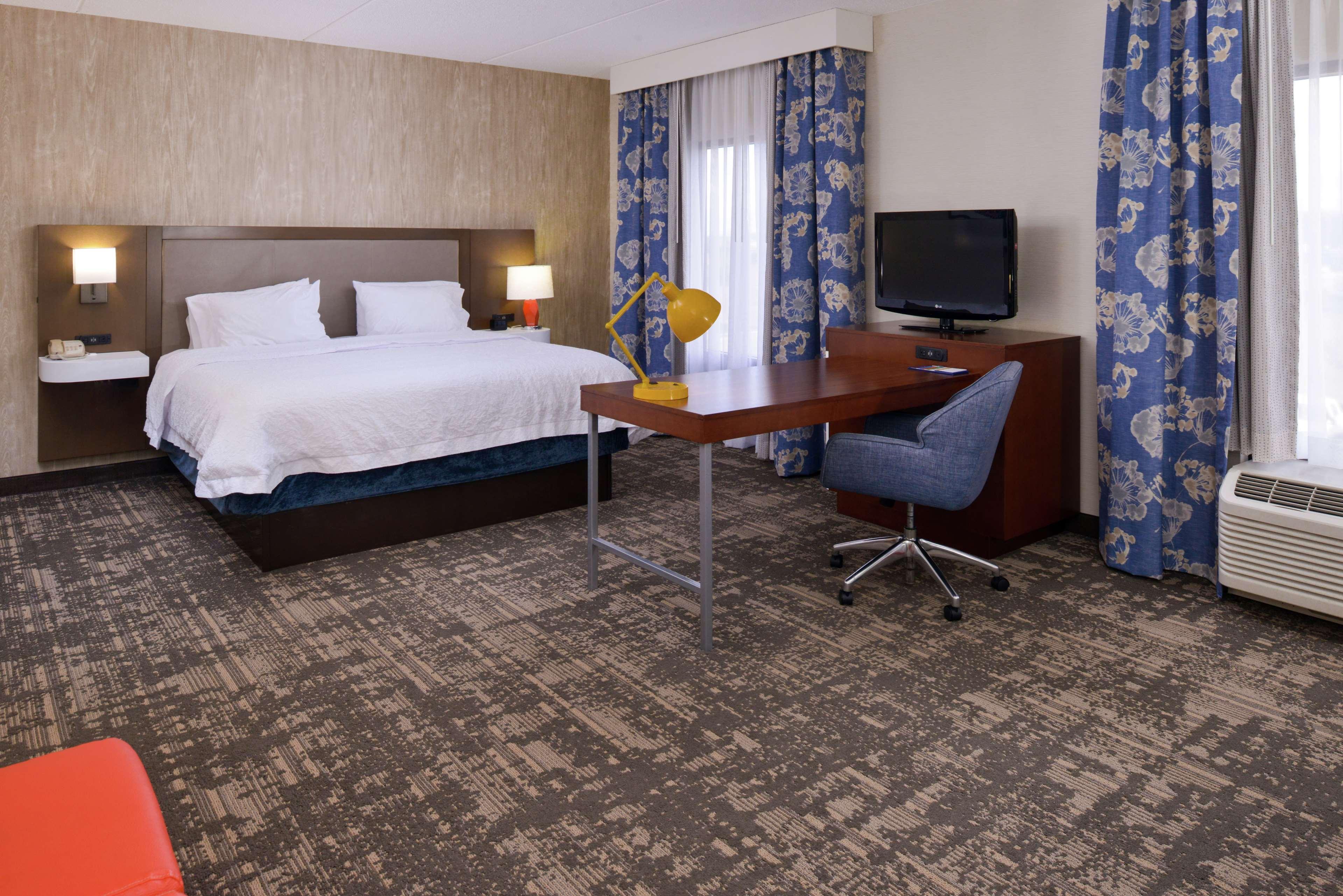 Hampton Inn & Suites Вілмінгтон Екстер'єр фото