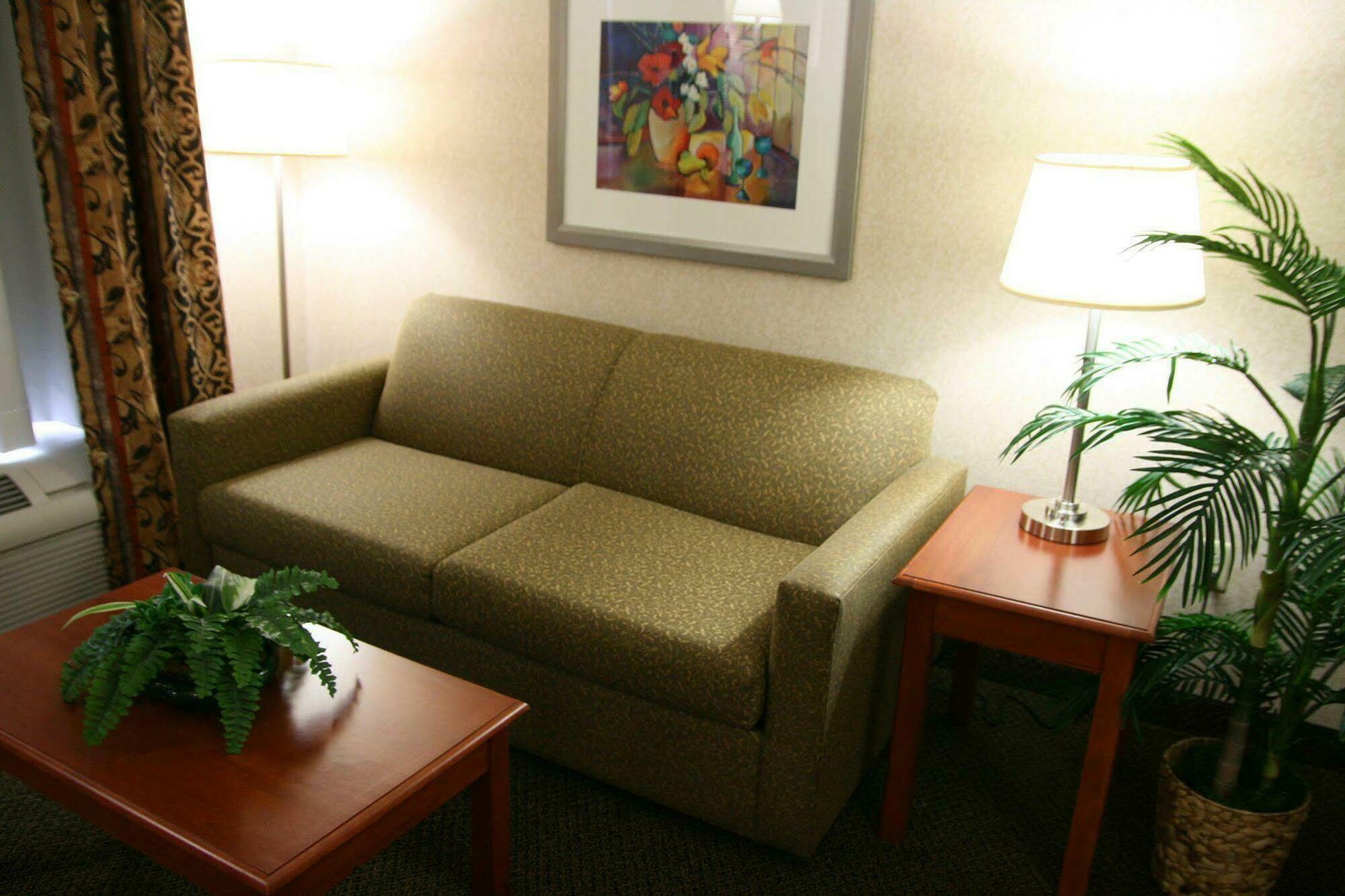 Hampton Inn & Suites Вілмінгтон Номер фото